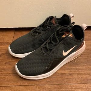 Women’s Nike Sneakers